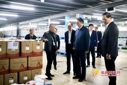 李紅軍在南昌小藍經(jīng)開區(qū)走訪慰問春節(jié)期間不停產(chǎn)企業(yè)